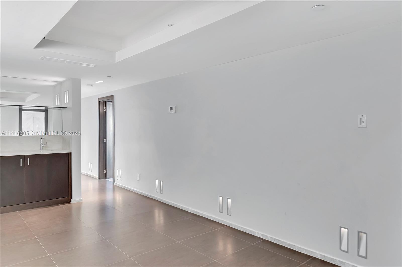 BRISTOL TOWER CONDO - Residential