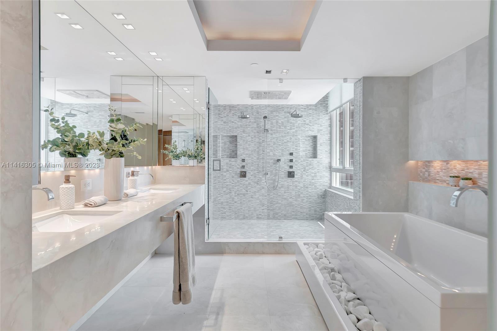 BRISTOL TOWER CONDO - Residential