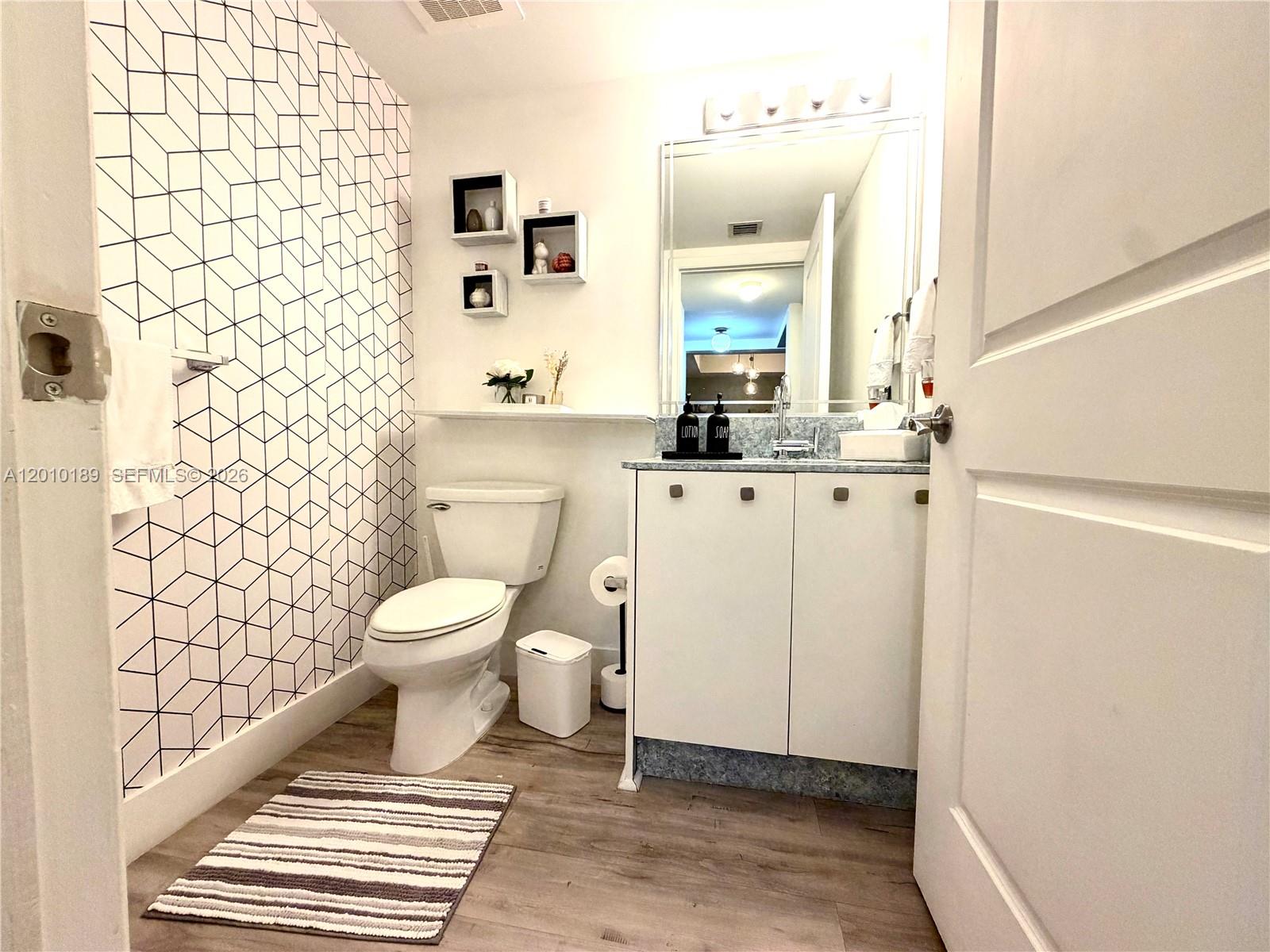 TAO SAWGRASS CONDOMINIUM - Residential