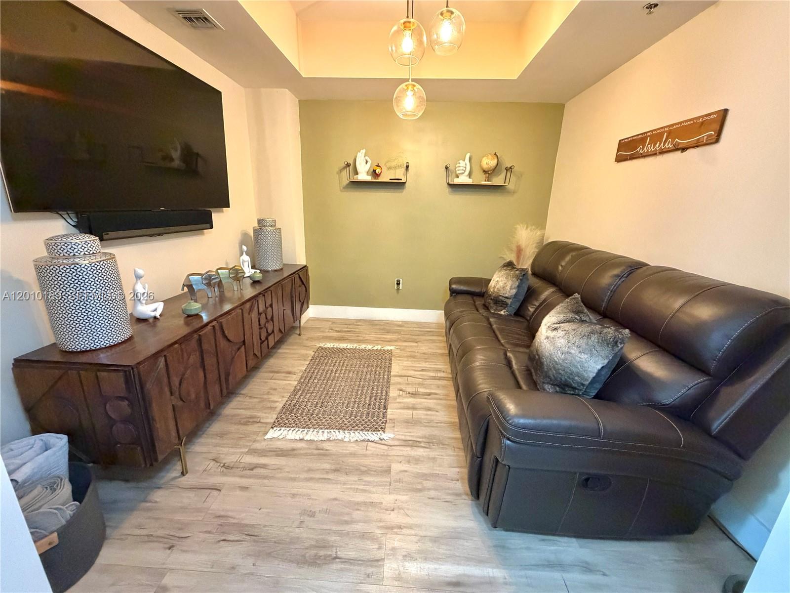 TAO SAWGRASS CONDOMINIUM - Residential