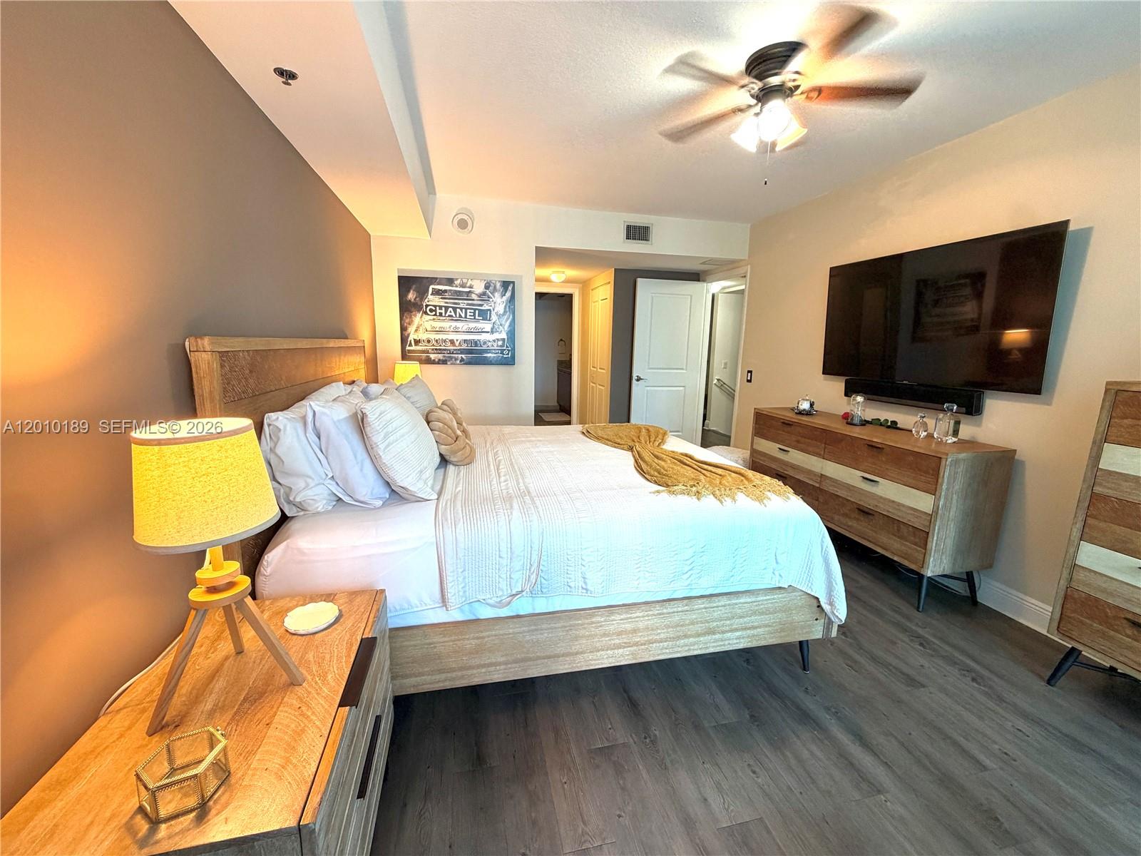 TAO SAWGRASS CONDOMINIUM - Residential