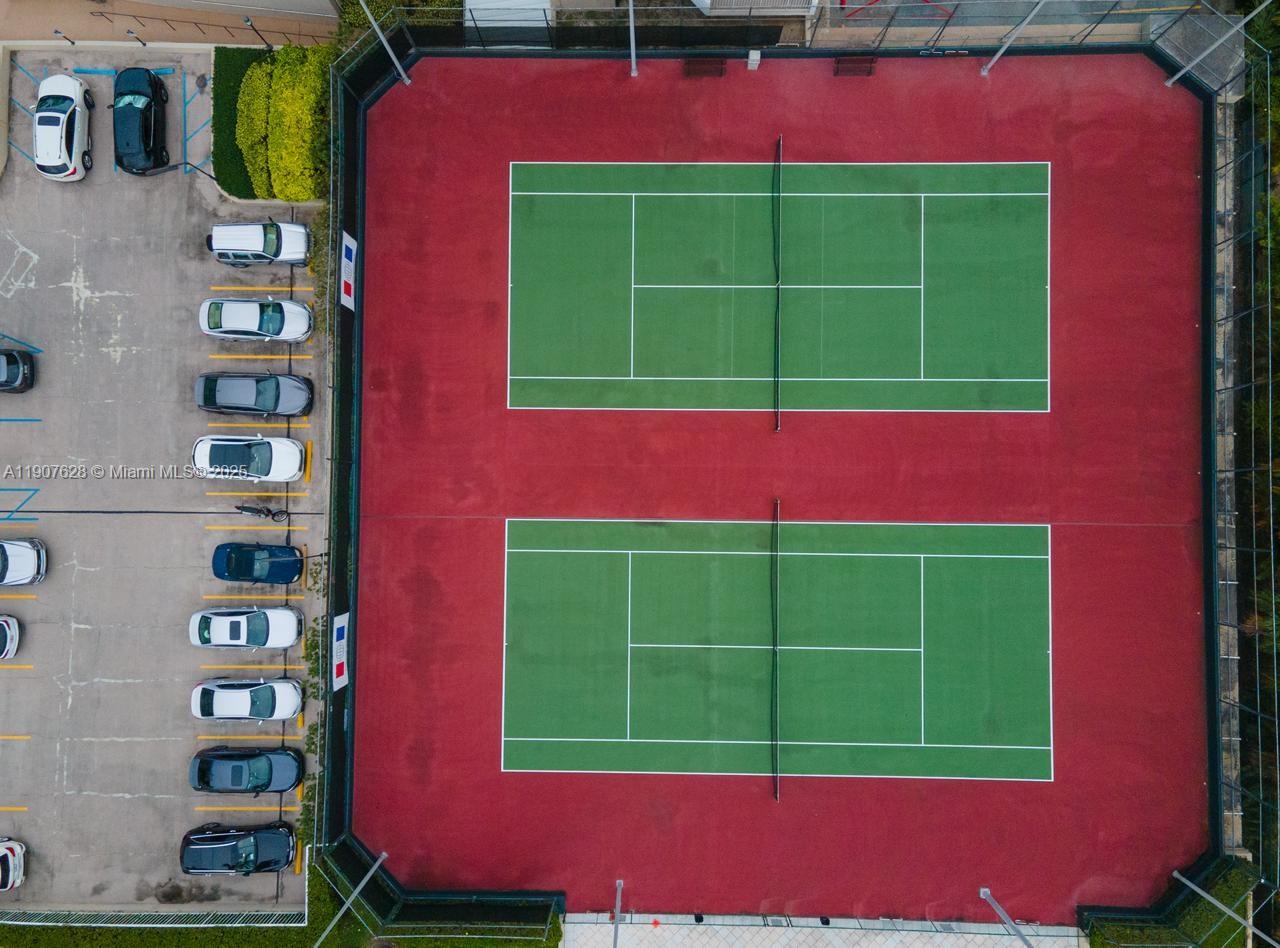 THE HEMISPHERES CONDO - Residential Lease