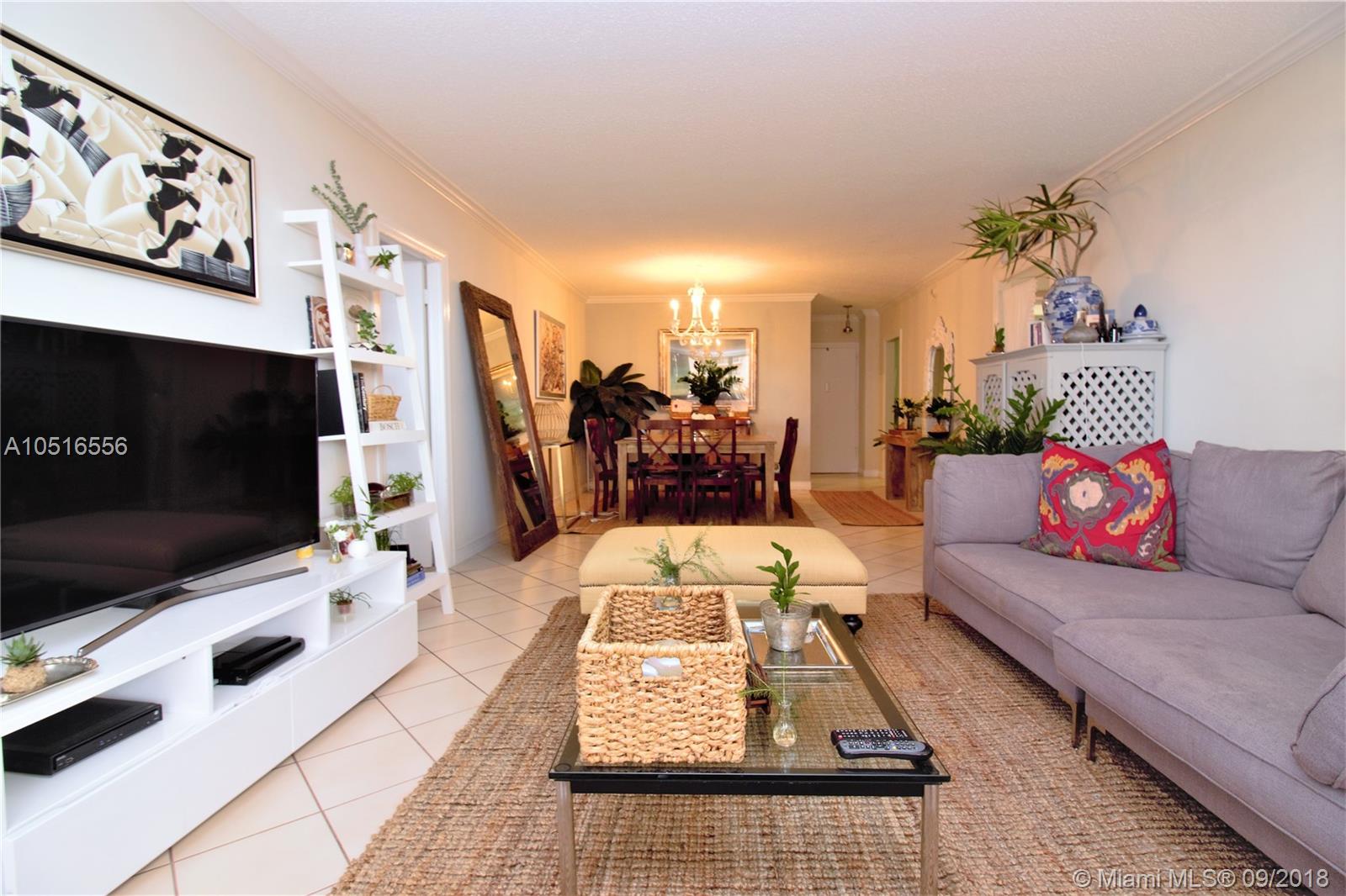 GABLES WATERWAY TOWERS CO - Residential Lease