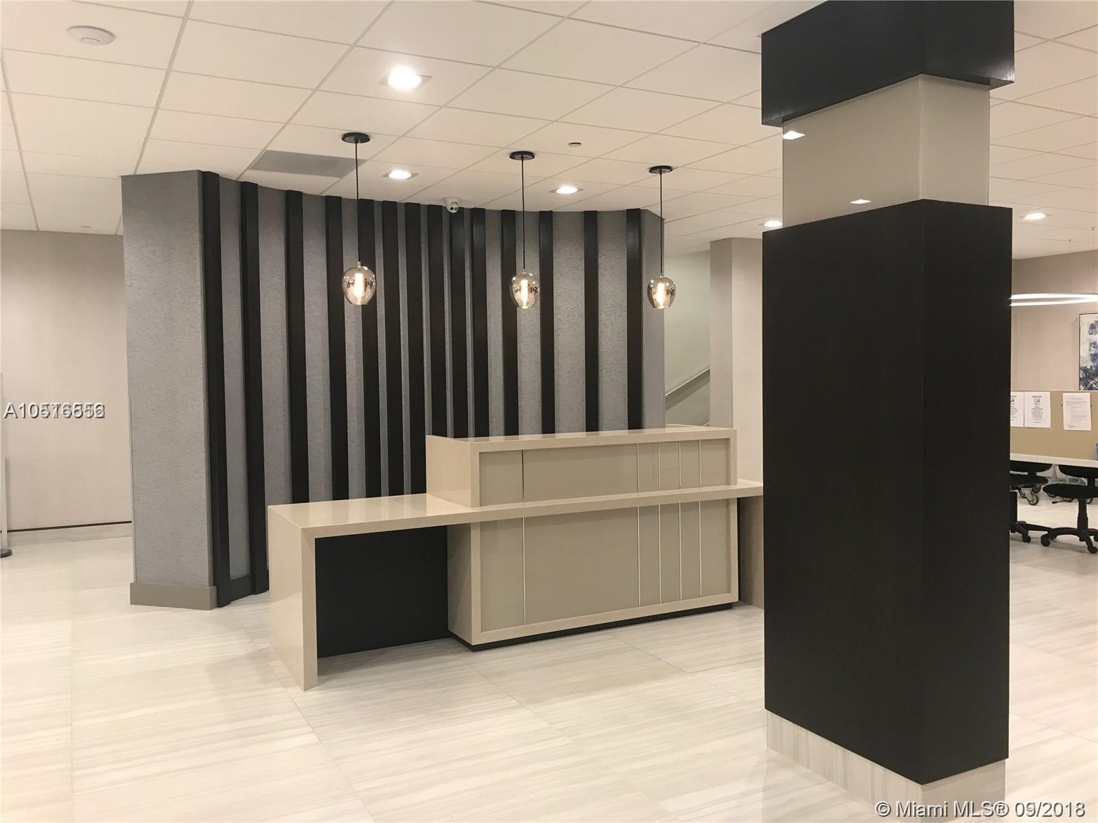 GABLES WATERWAY TOWERS CO - Residential Lease