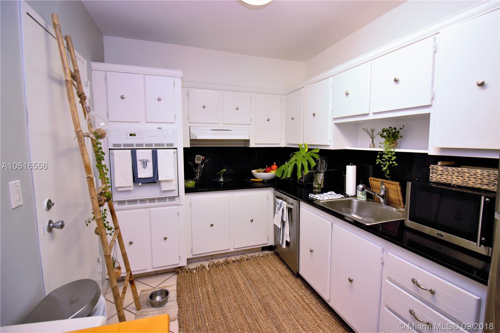 GABLES WATERWAY TOWERS CO - Residential Lease