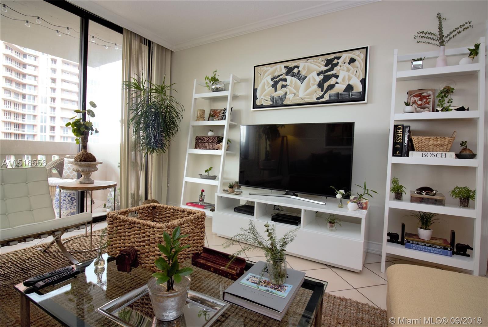 GABLES WATERWAY TOWERS CO - Residential Lease