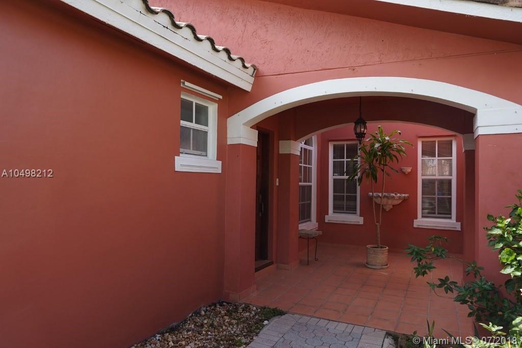 LE MIRAGE - Residential Lease