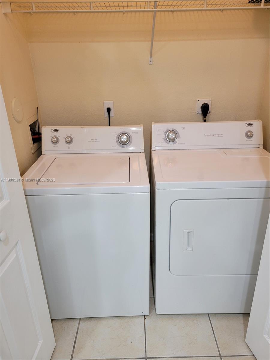 TUSCANY 3 CONDO - Residential Lease