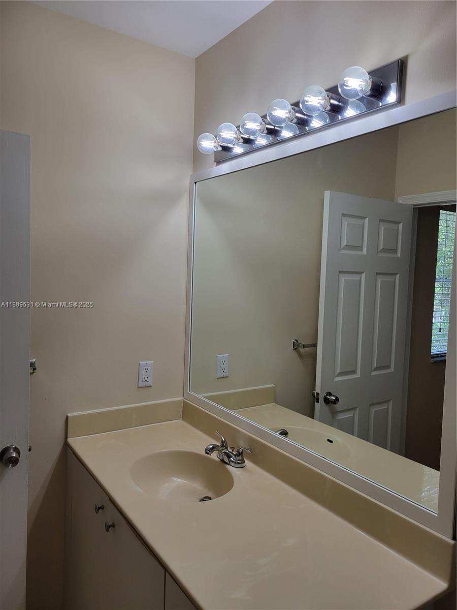 TUSCANY 3 CONDO - Residential Lease