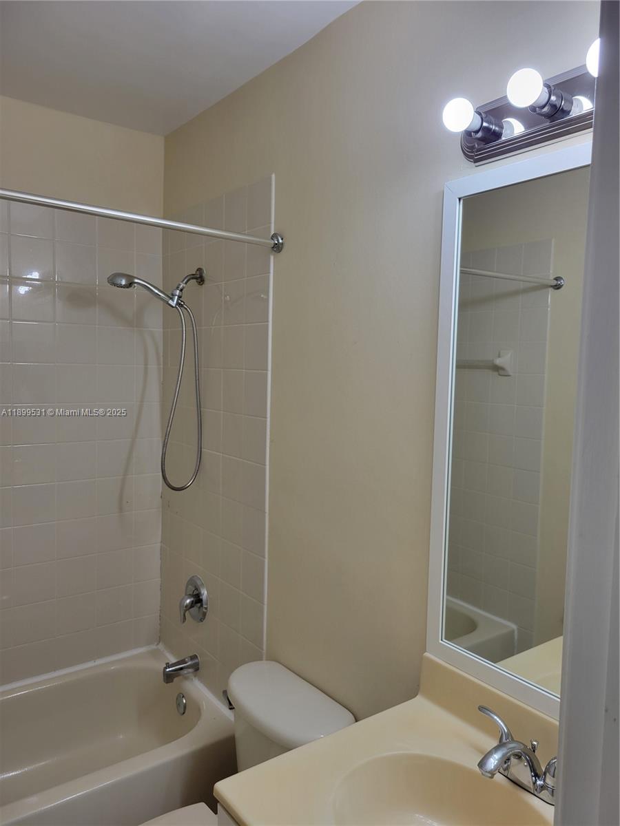 TUSCANY 3 CONDO - Residential Lease