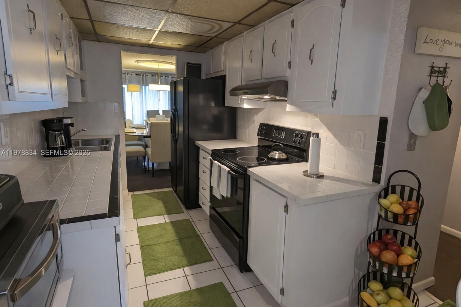 WIMBLEDON TOWNHOUSE III-7 - Residential