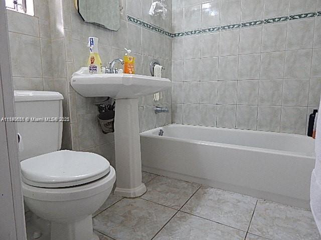 PRINCESS PARK MANOR - Residential