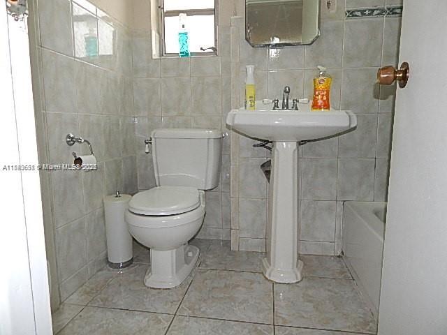 PRINCESS PARK MANOR - Residential