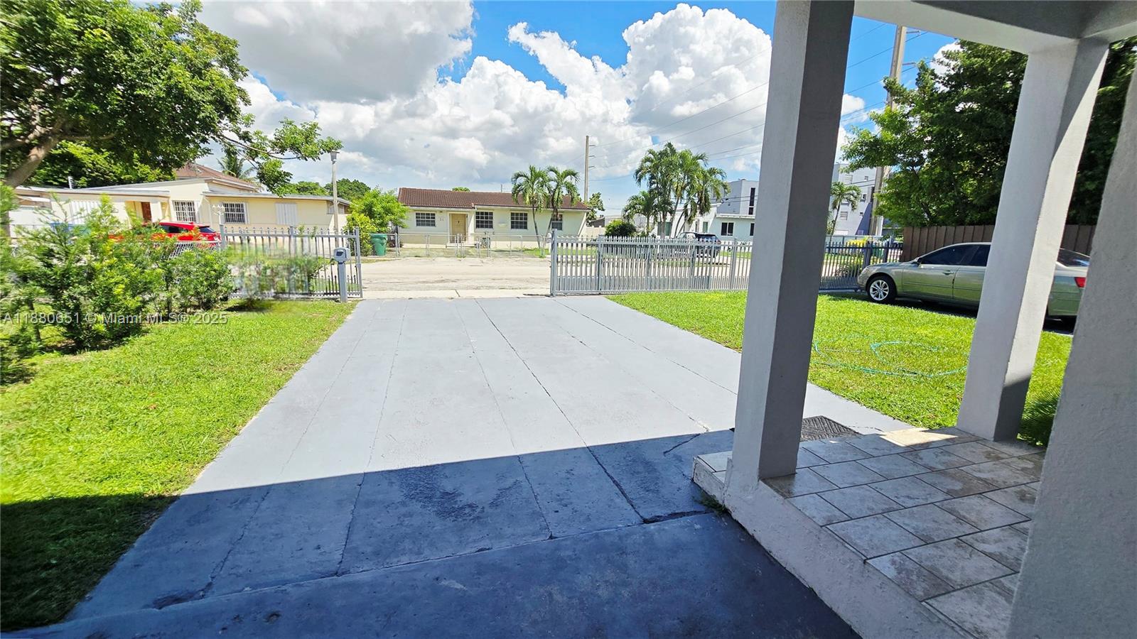 PRINCESS PARK MANOR - Residential