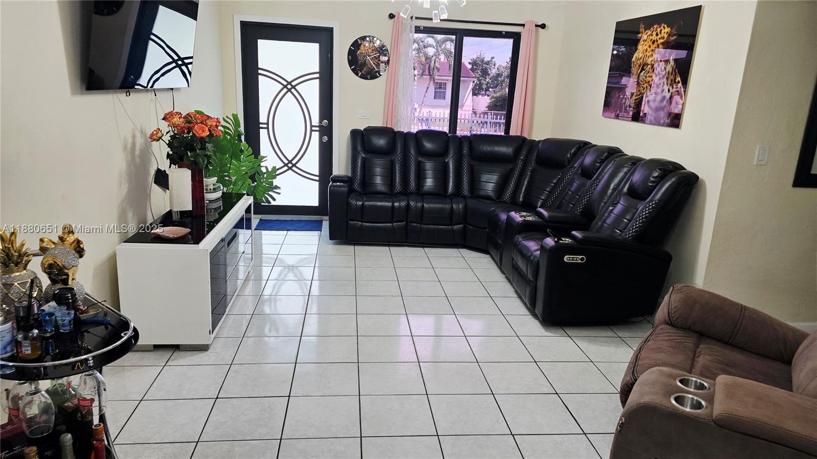 PRINCESS PARK MANOR - Residential