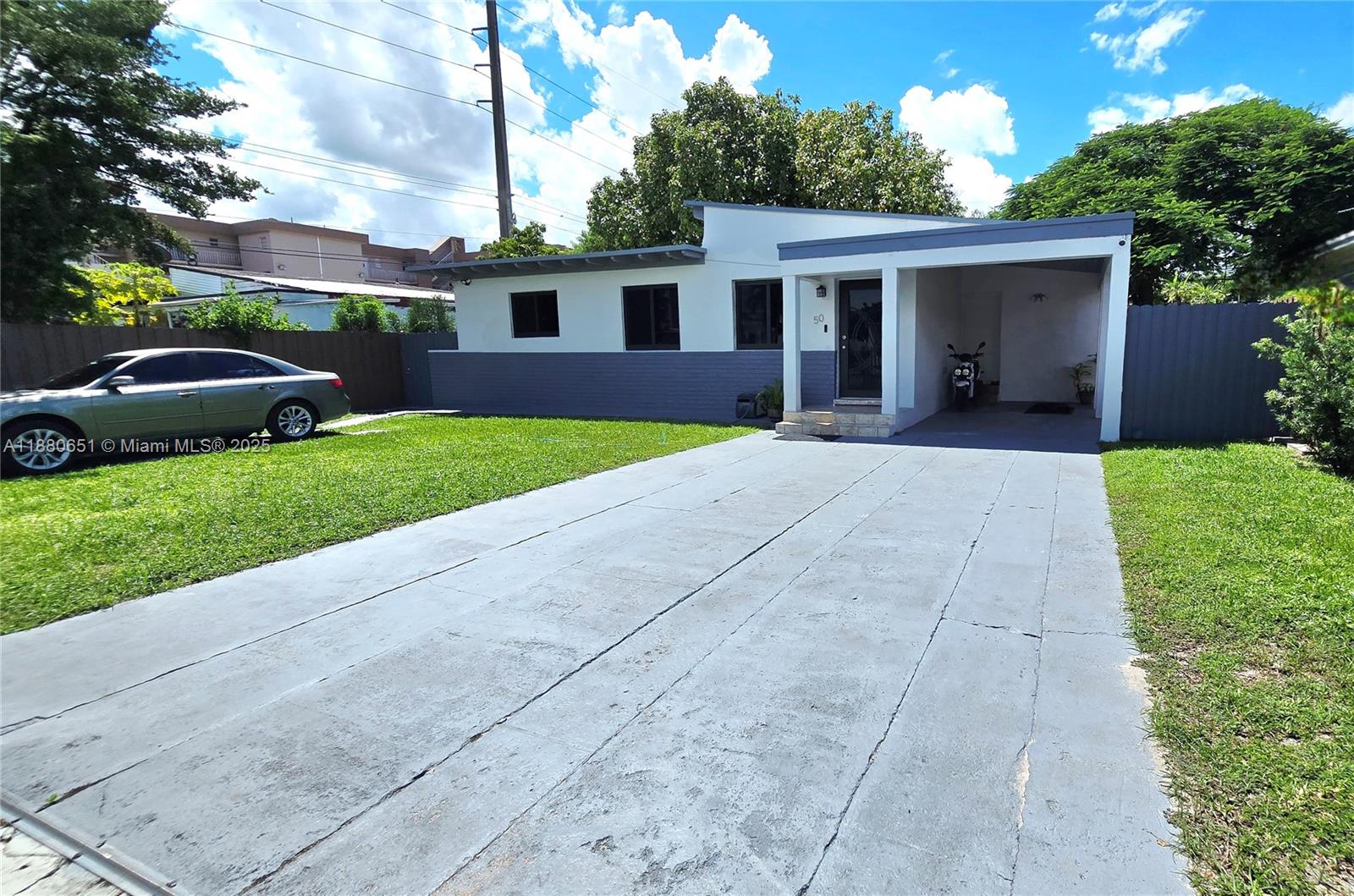 PRINCESS PARK MANOR - Residential