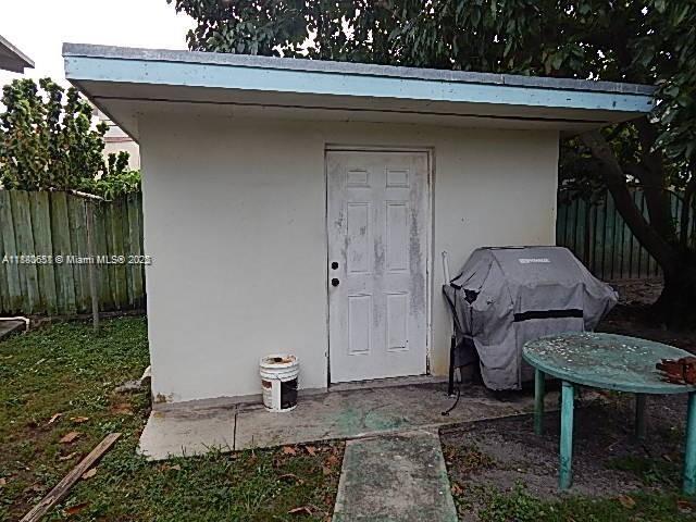 PRINCESS PARK MANOR - Residential