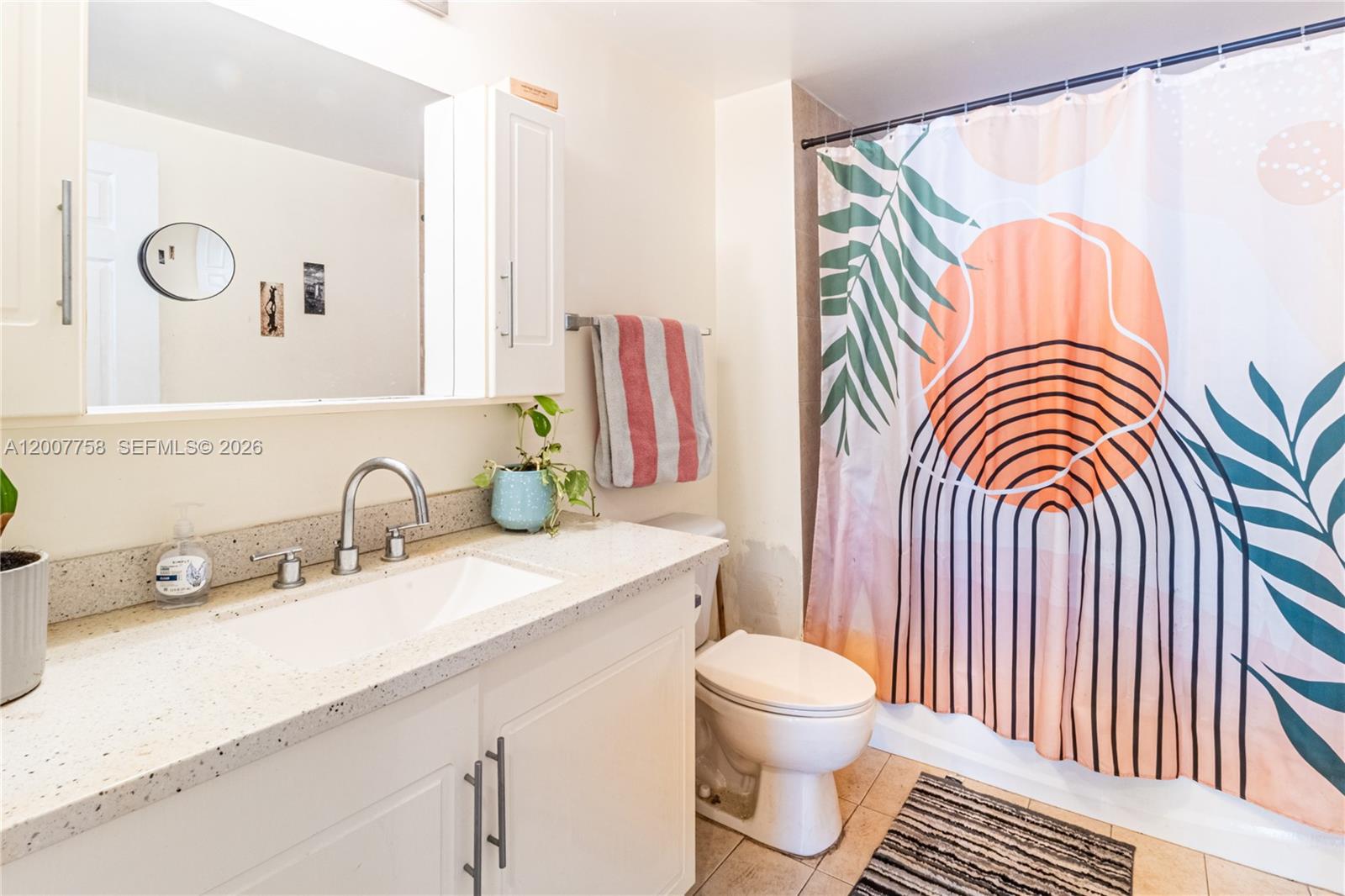 1800 BISCAYNE PLAZA CONDO - Residential