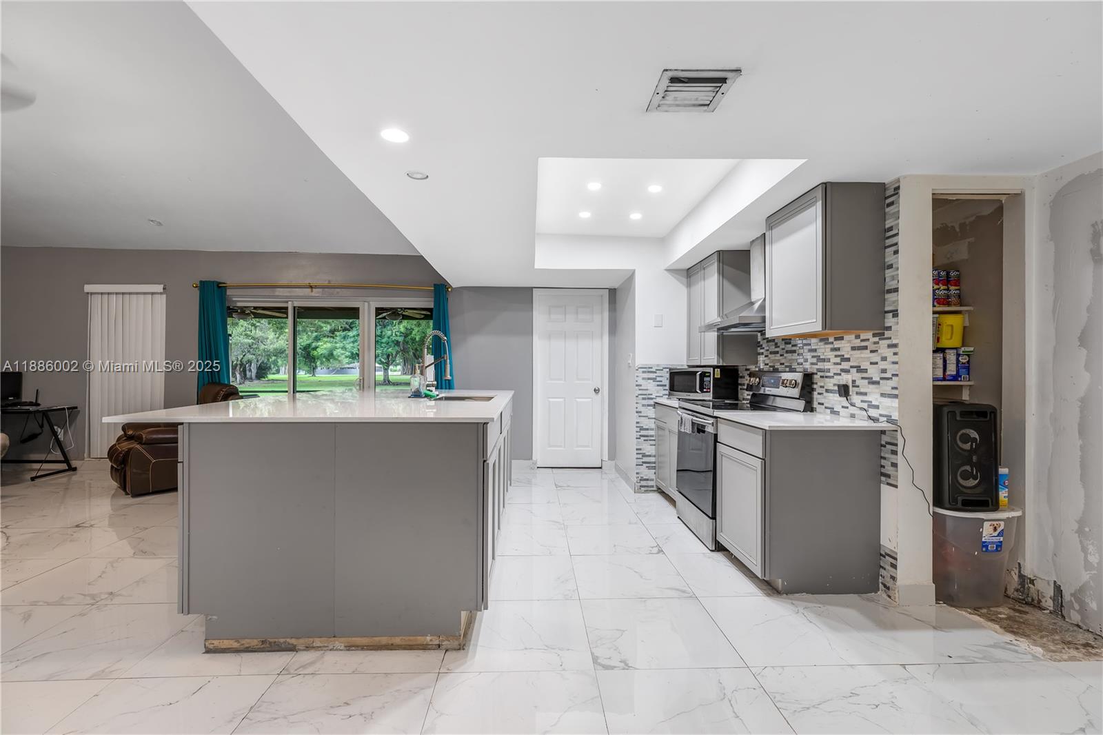 AUDUBON CLUSTER WEST - Residential