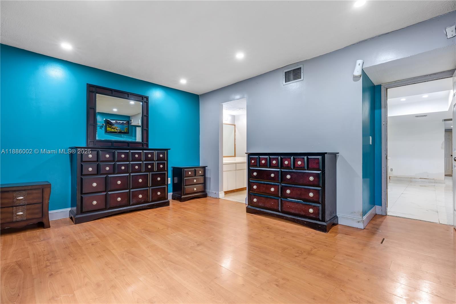 AUDUBON CLUSTER WEST - Residential