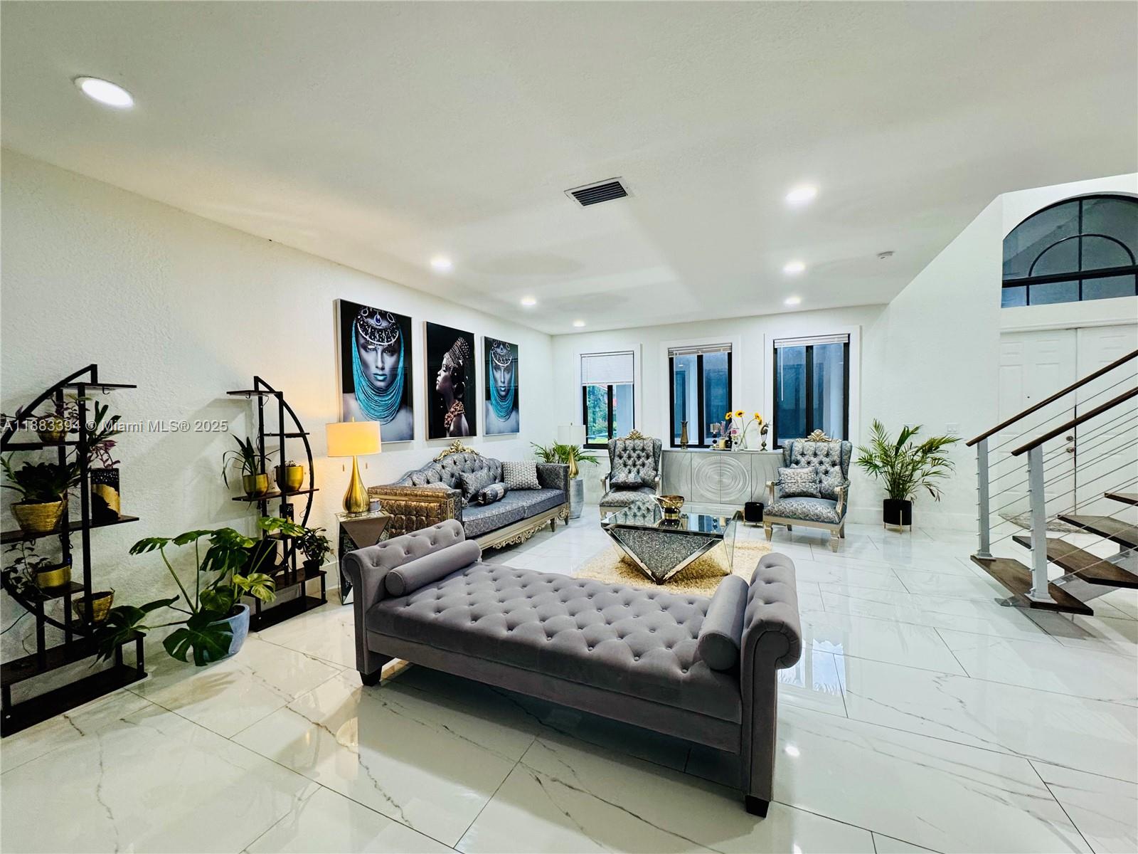 CUTLER CAY - Residential