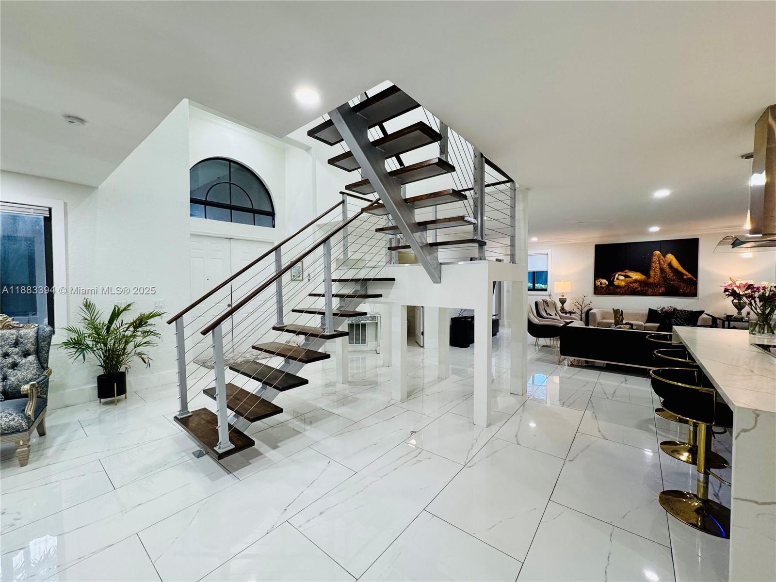 CUTLER CAY - Residential