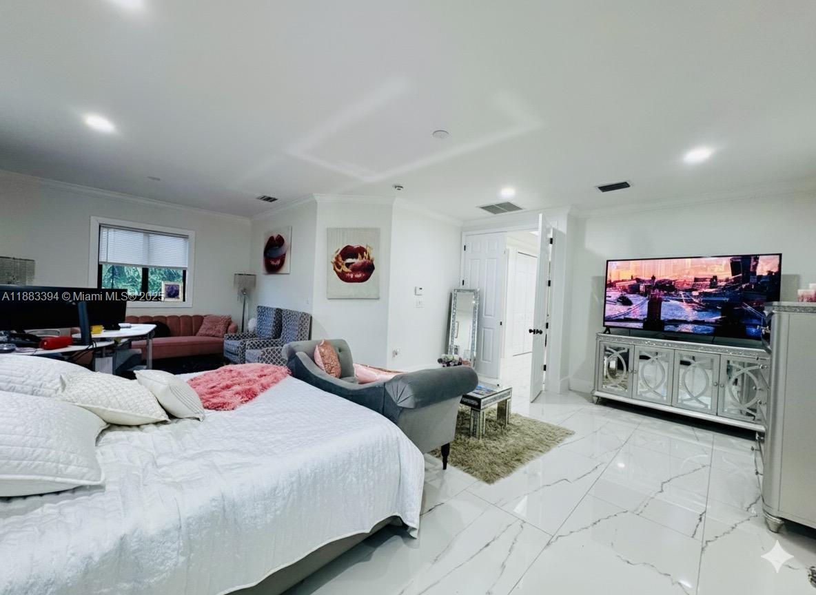 CUTLER CAY - Residential