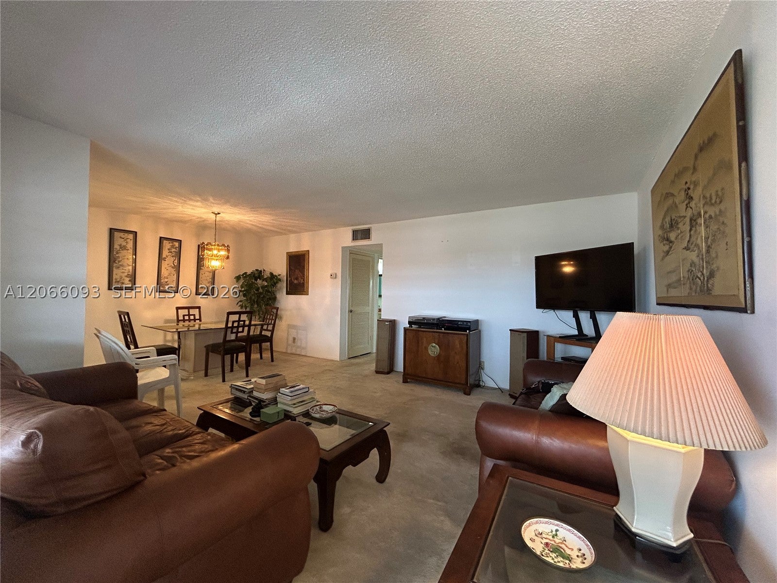 5300 Washington St U503