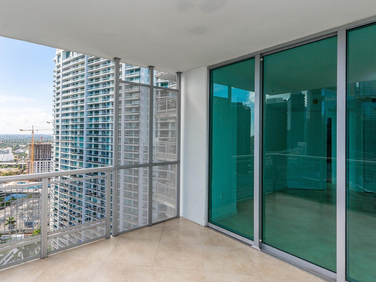 WIND CONDO - Residential