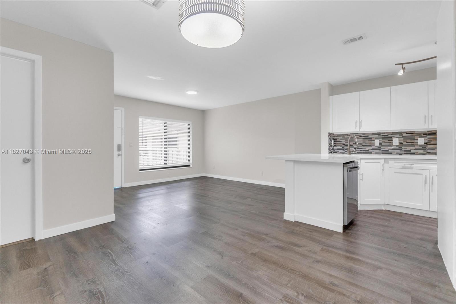 15348 SW 72nd St 23-23