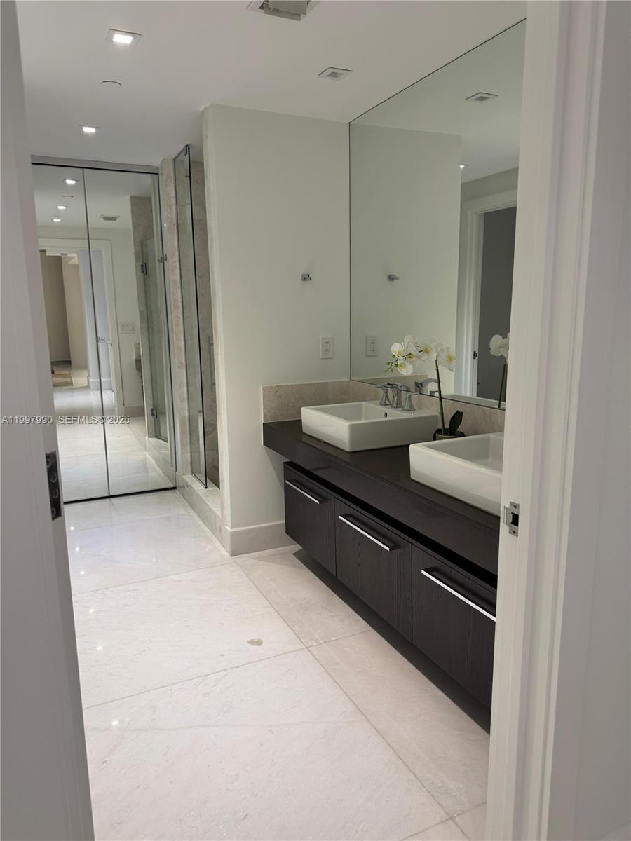 JADE OCEAN CONDO - Residential Lease