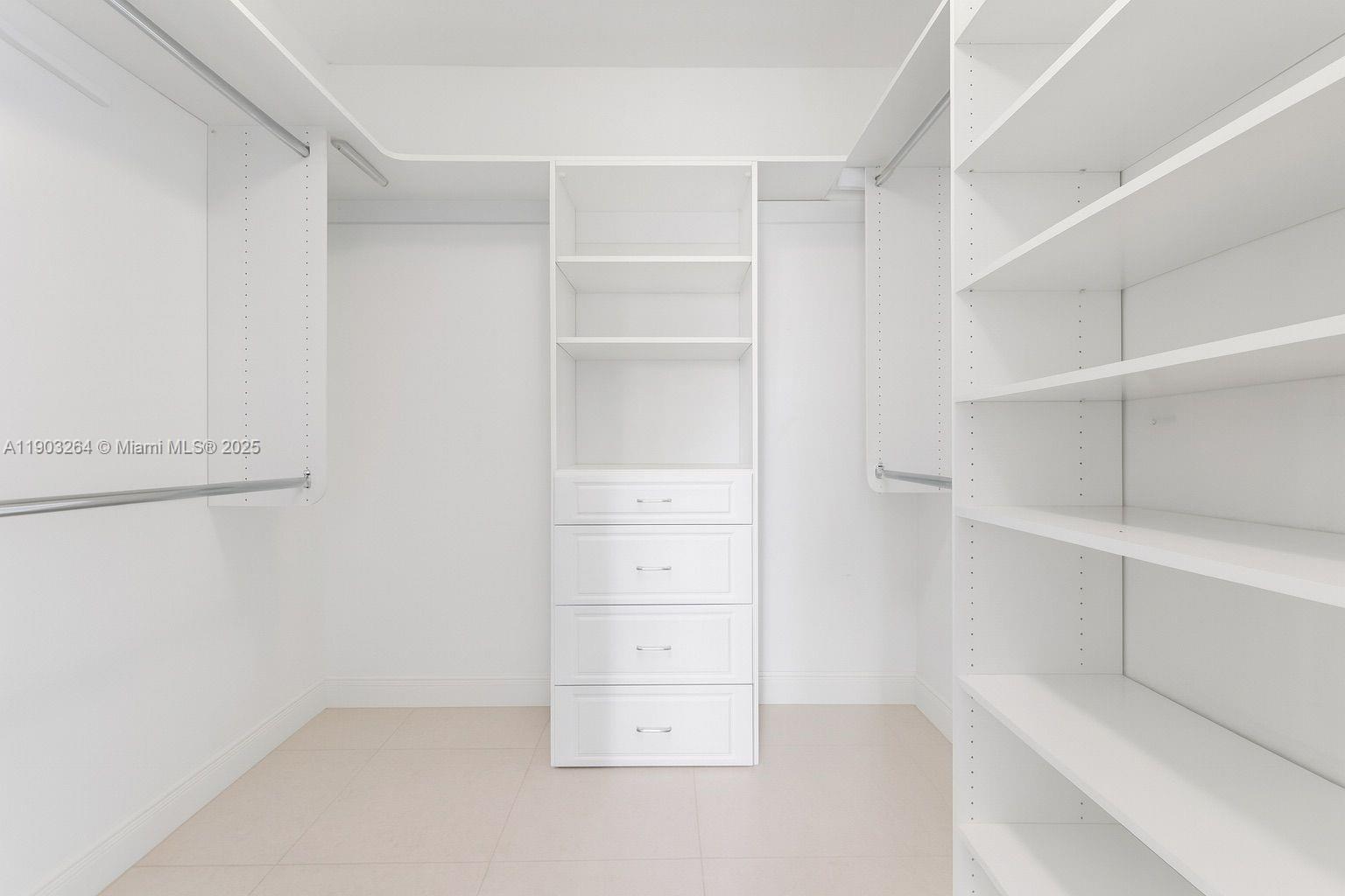 SAYAN CONDO - Residential Lease