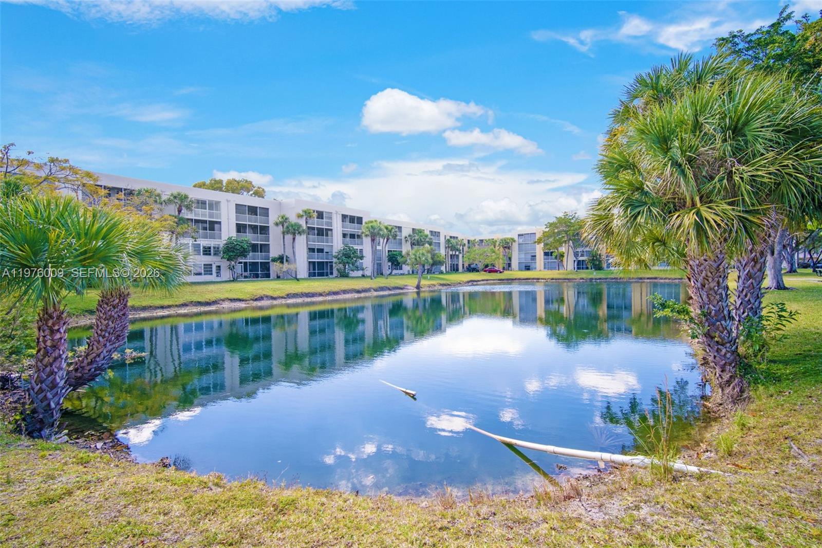 CYPRESS CHASE NORTH NO 3 - Residential