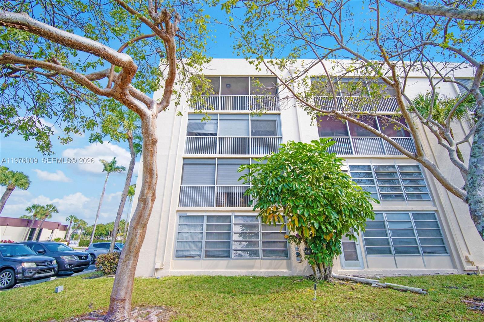 CYPRESS CHASE NORTH NO 3 - Residential