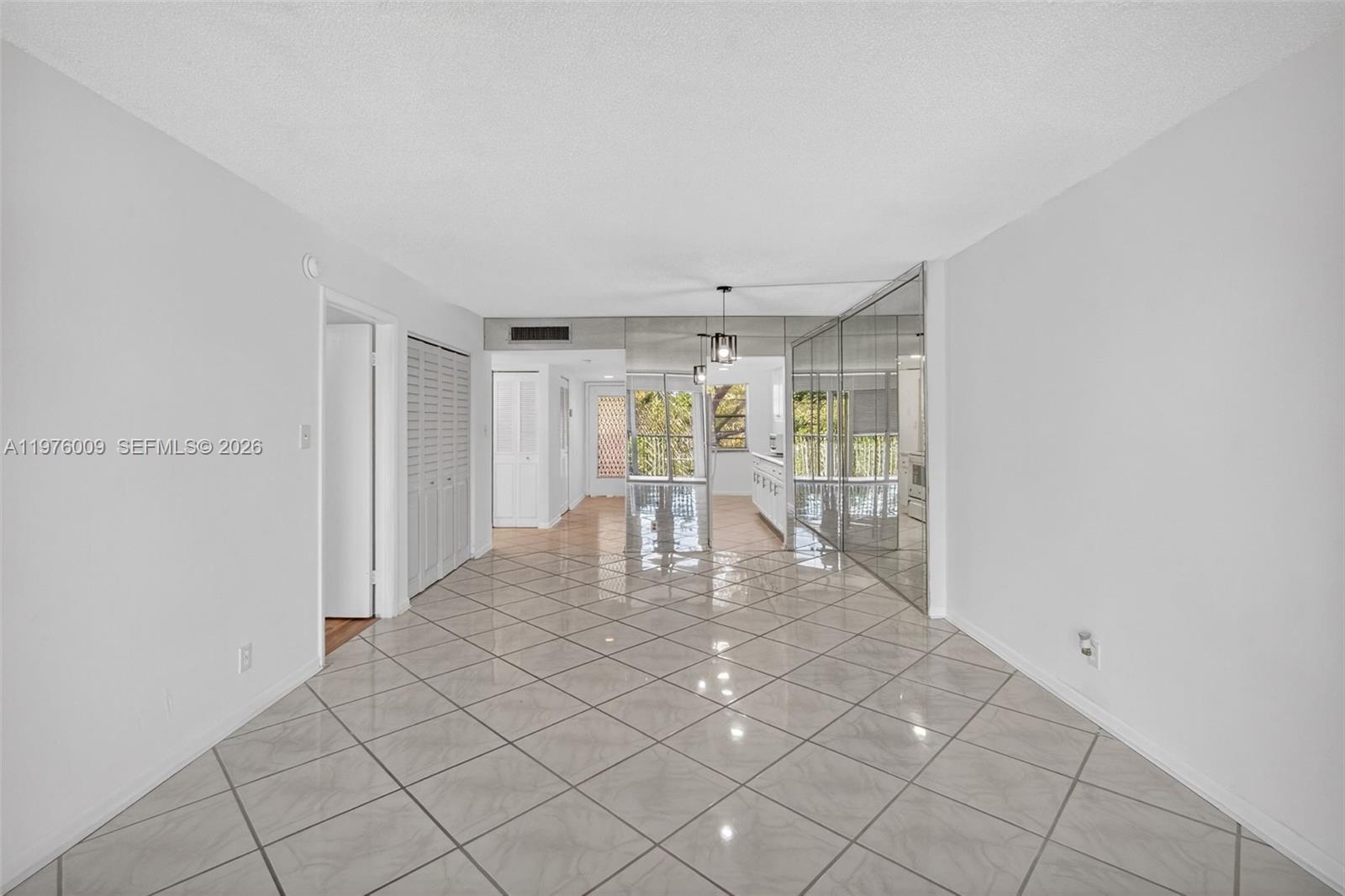 CYPRESS CHASE NORTH NO 3 - Residential