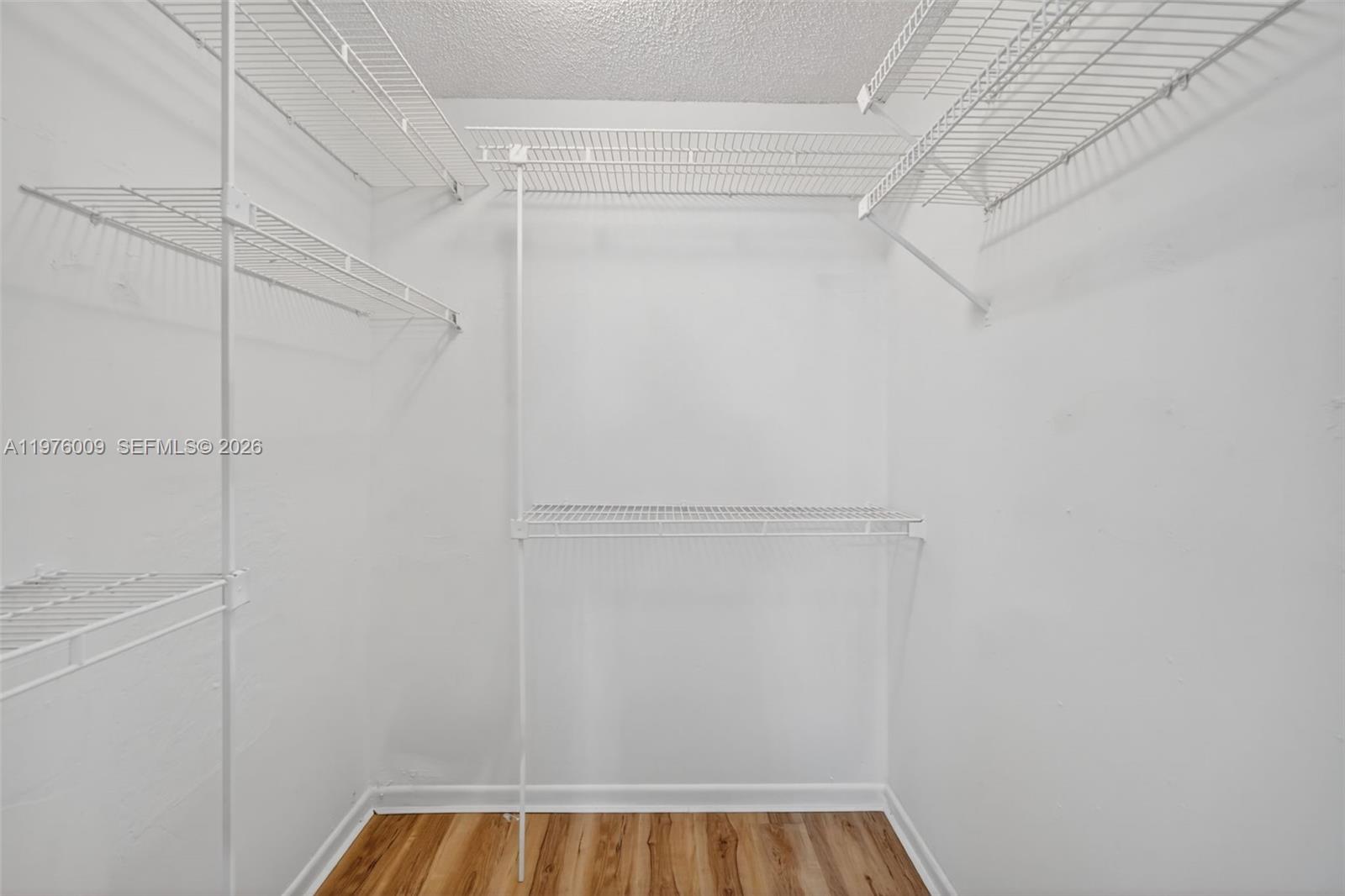 CYPRESS CHASE NORTH NO 3 - Residential