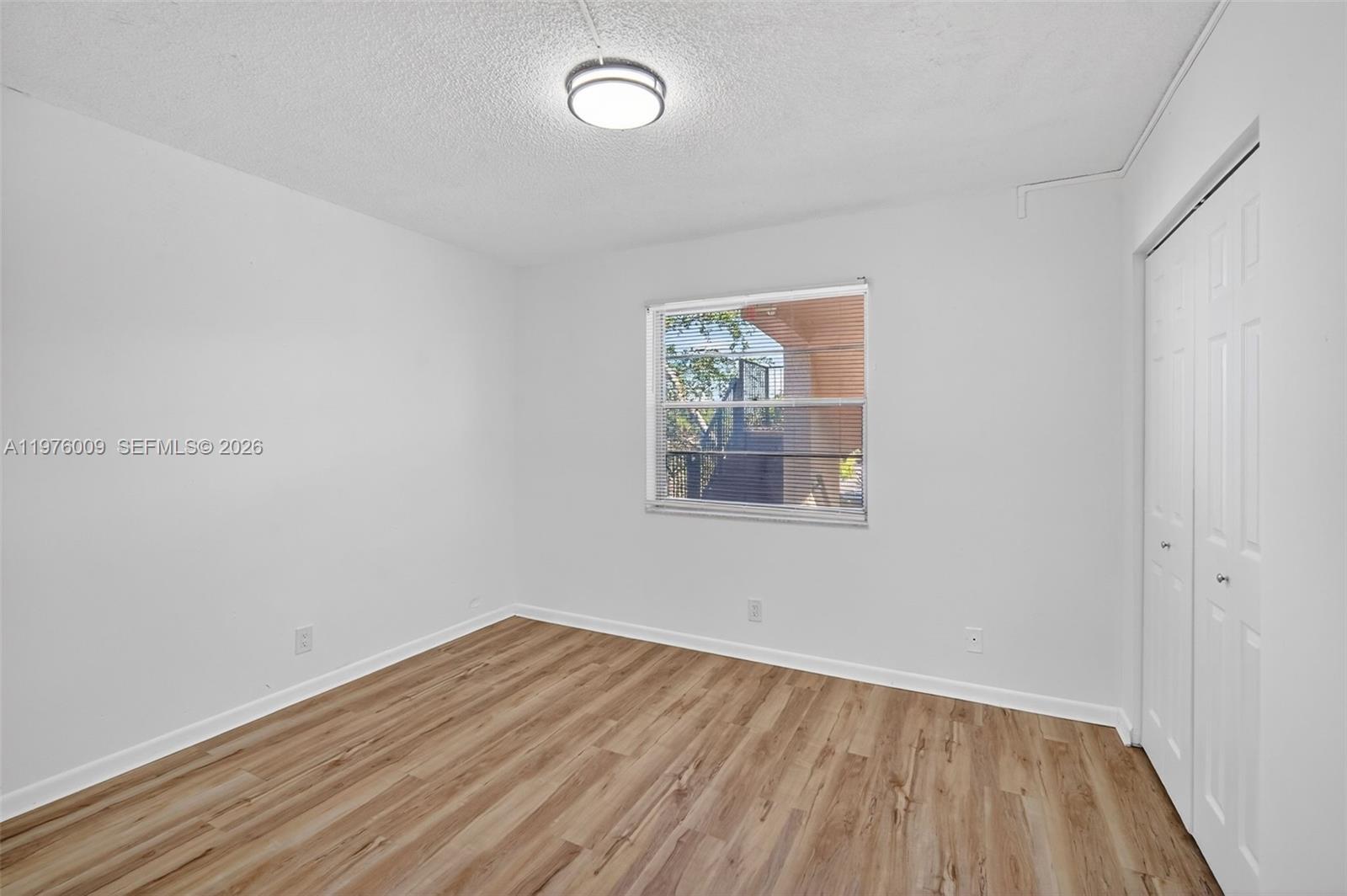 CYPRESS CHASE NORTH NO 3 - Residential