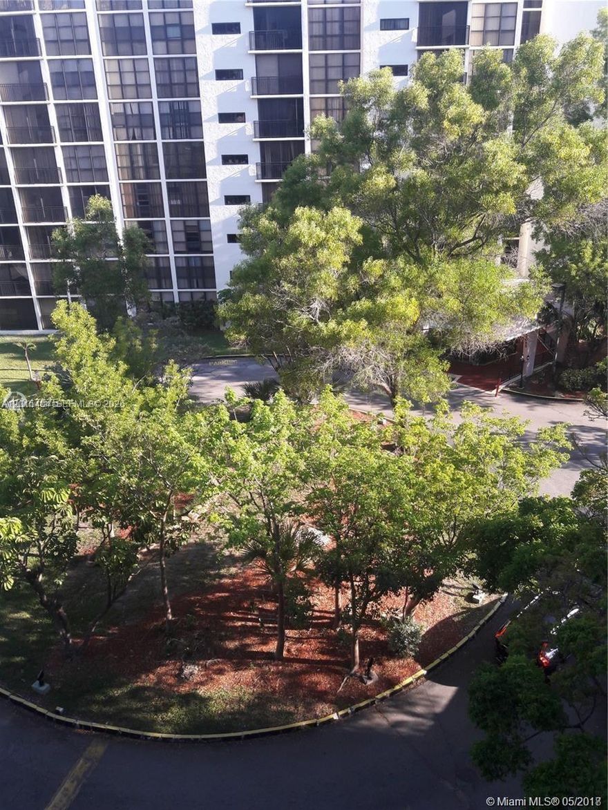 A beauty in Plaza of the Americas, updated 1-bedroom and 1 bath in a gated community. A sparkling pool to relax and have fun, a tennis and basketball court, and an updated gym. Children's playground. Covered garage & small storage included. Walking to the shopping plaza, restaurants, and parks. Best of all, it's 1 block to the stunning beach of Sunny Isles, with endless summer. Fulfil your dream of living close to the beach! Ideal for living, vacation, or as an investment. This unit is not one to miss.
