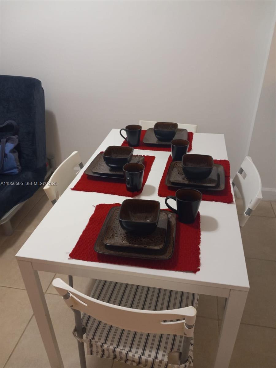 800 N Miami Ave E-207