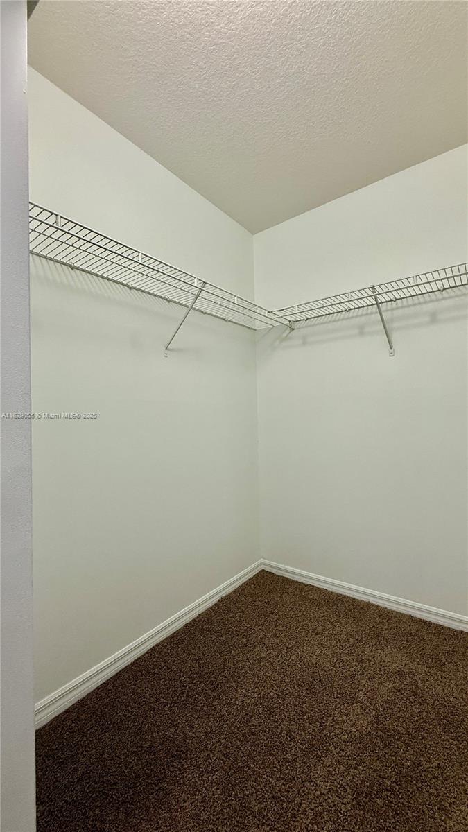 Emerald Isle at Laguna Lak - Residential