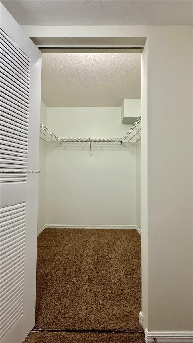 Emerald Isle at Laguna Lak - Residential