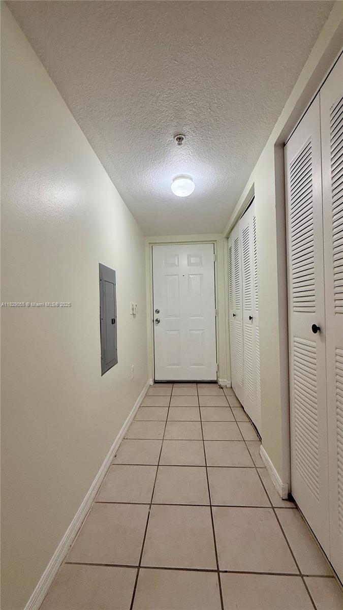 Emerald Isle at Laguna Lak - Residential