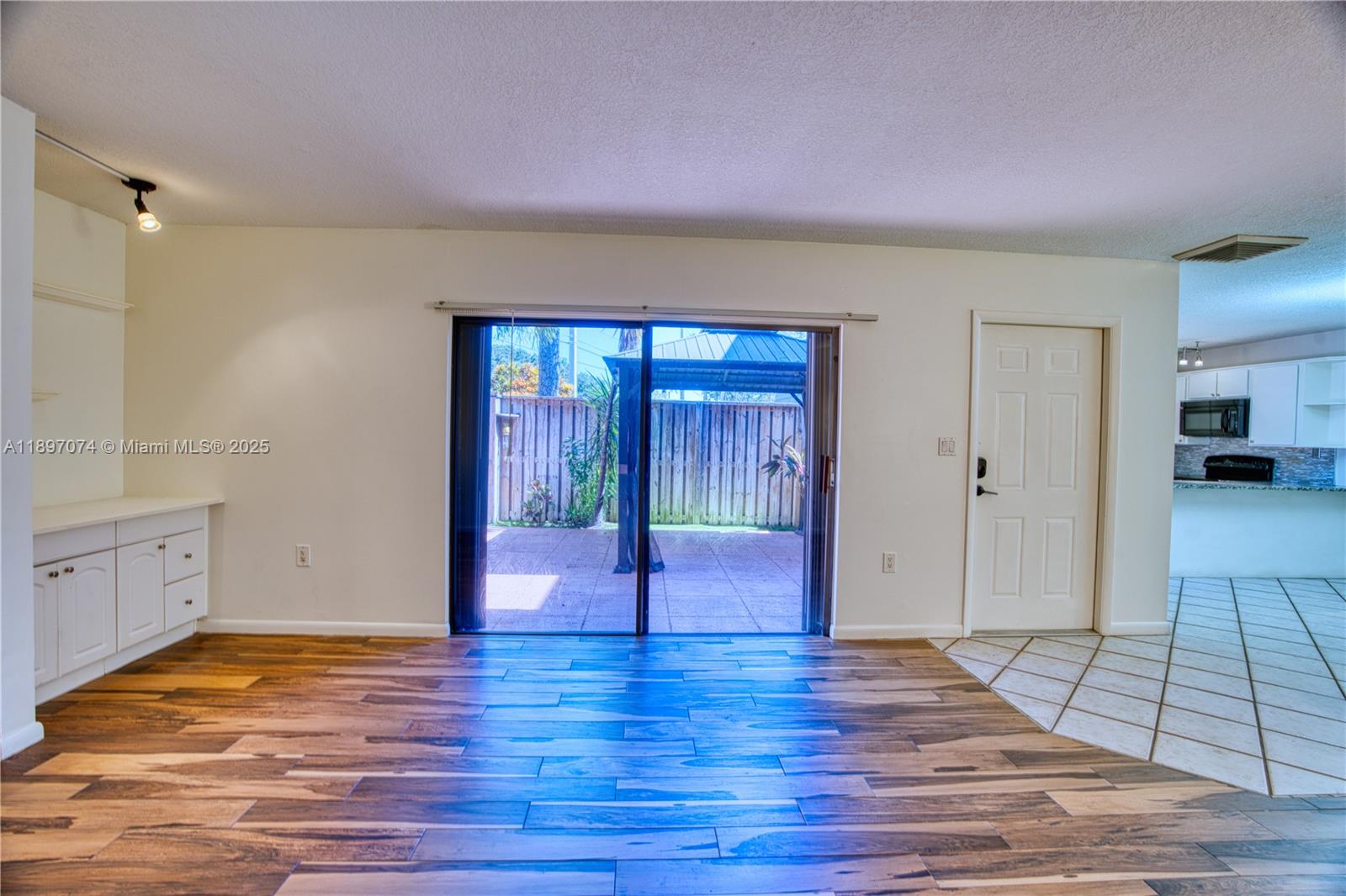 SANDALWOOD ESTATES - Residential