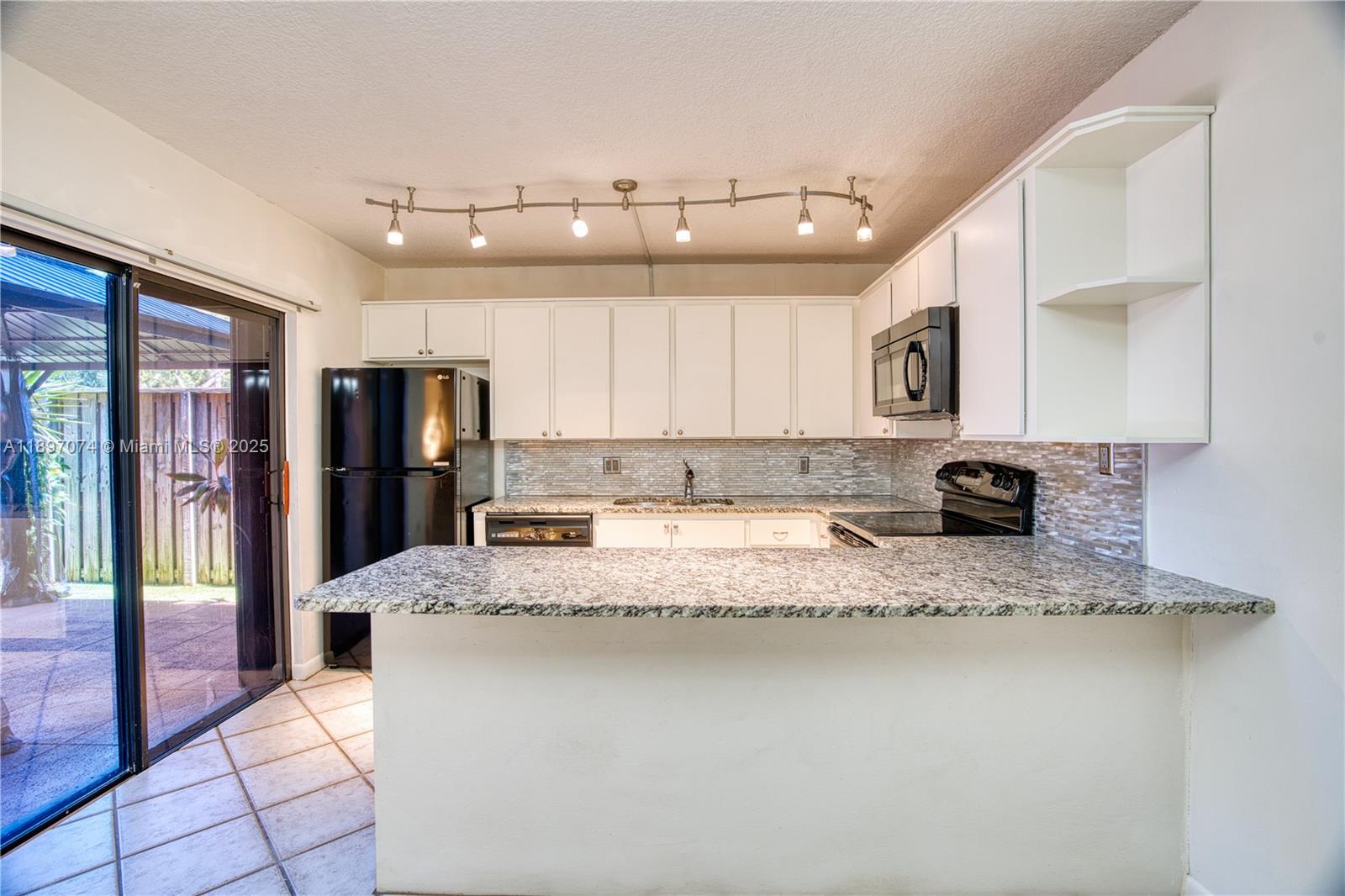 SANDALWOOD ESTATES - Residential