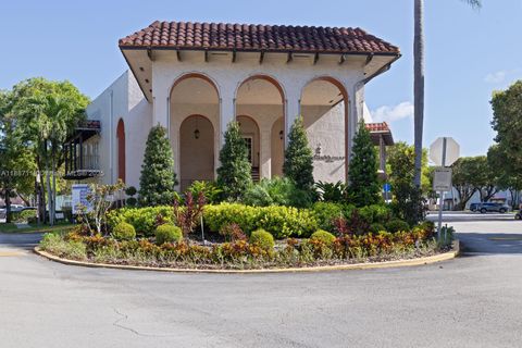 Photo of 10816 N Kendall Dr #R16, Miami, FL 33176 (MLS # A11887118)