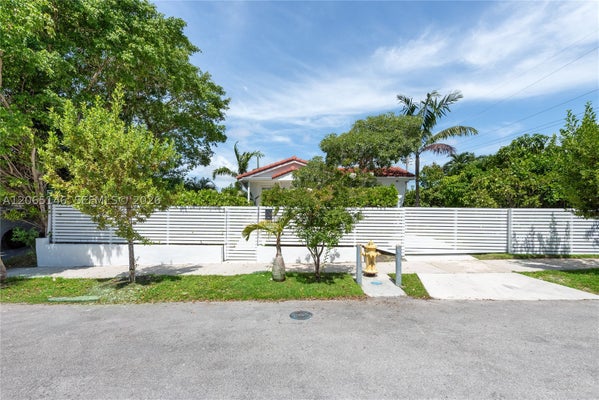 1450 SW 20TH AVE # 1450, MIAMI, FL 33145 - Image 7bce84fd8cefe80da203c4d72539db36/1649940555