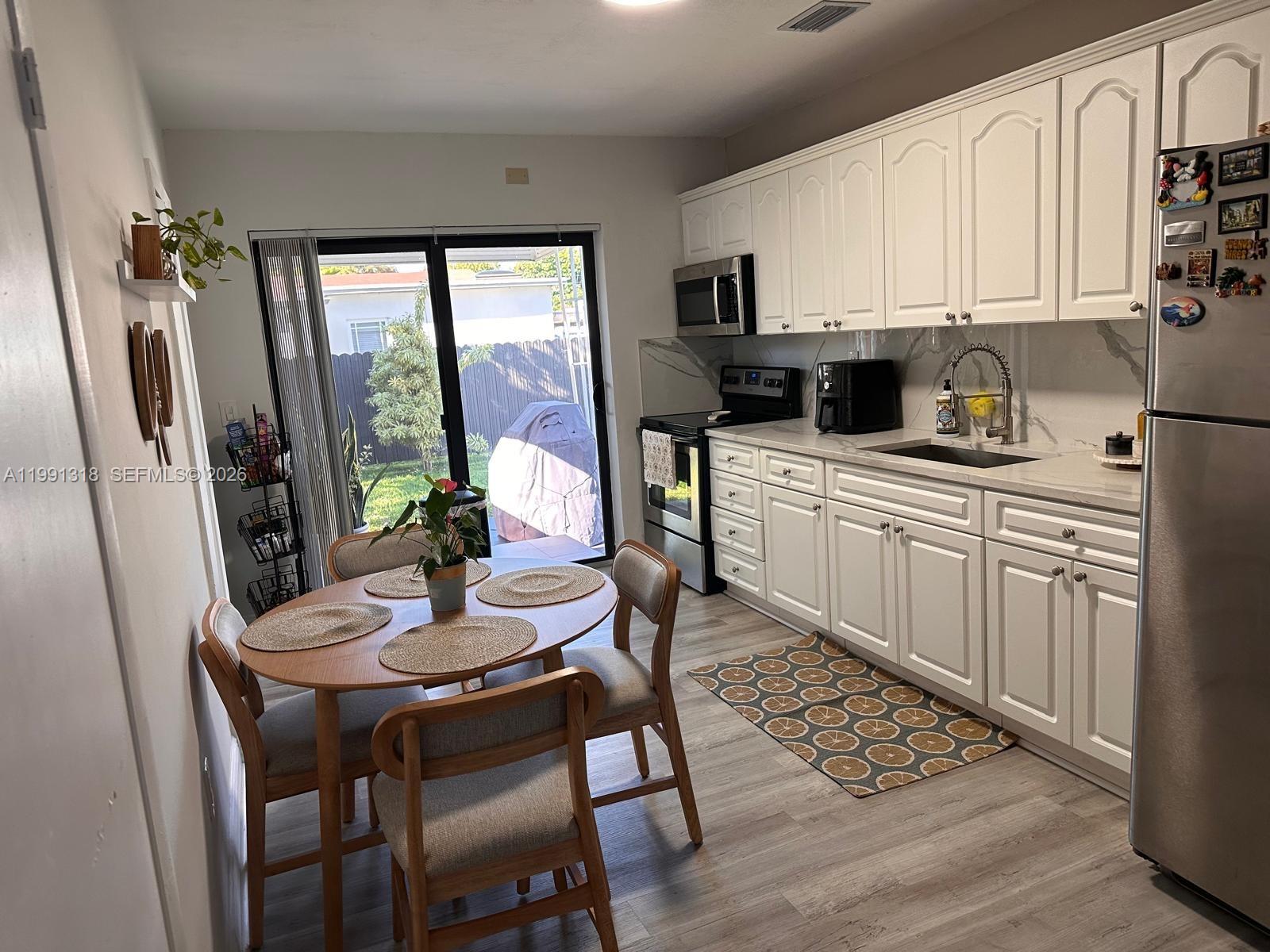 View photos, virtual tours, details...