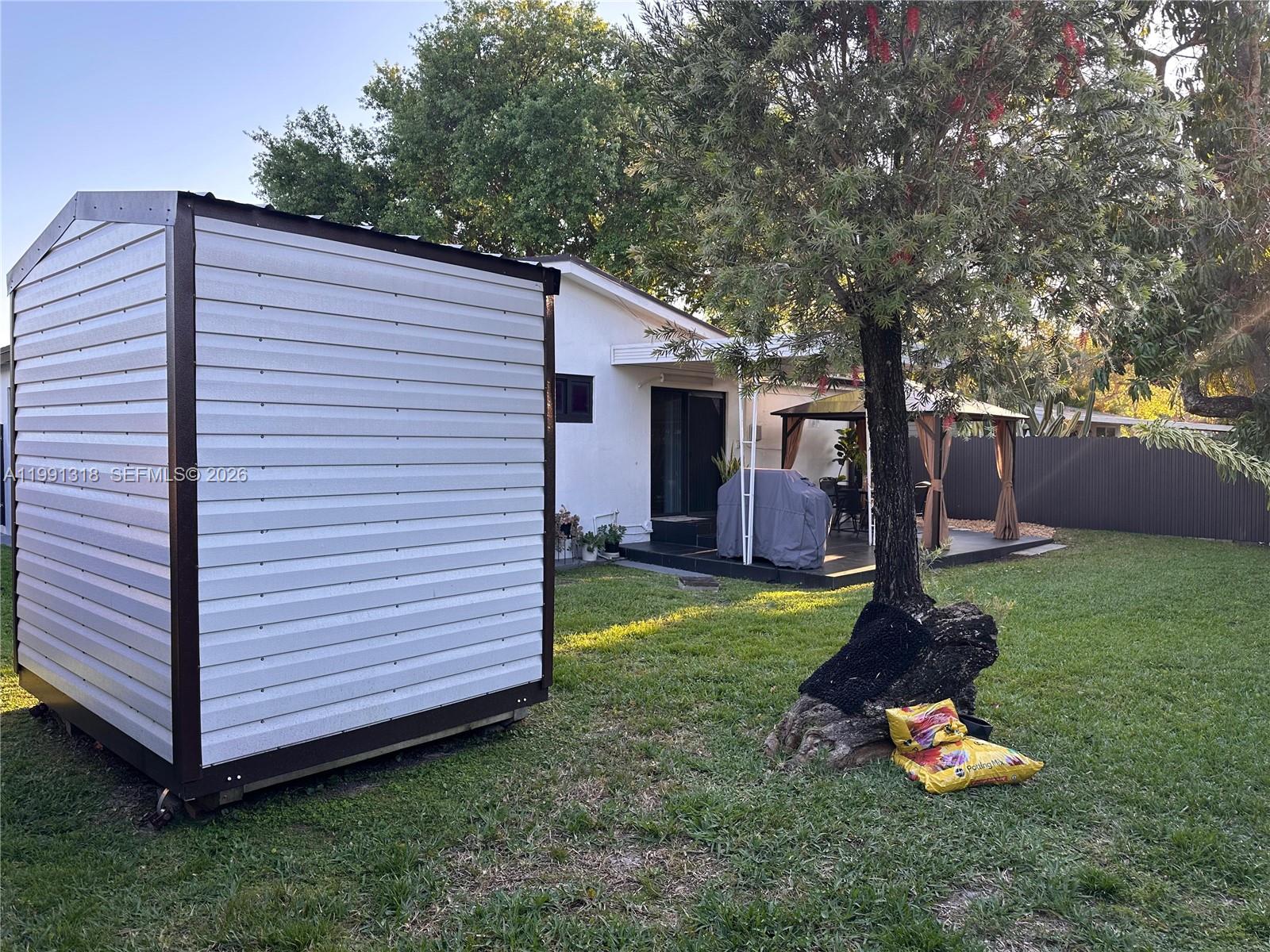 VIRGINIA GARDENS ESTATES - Residential