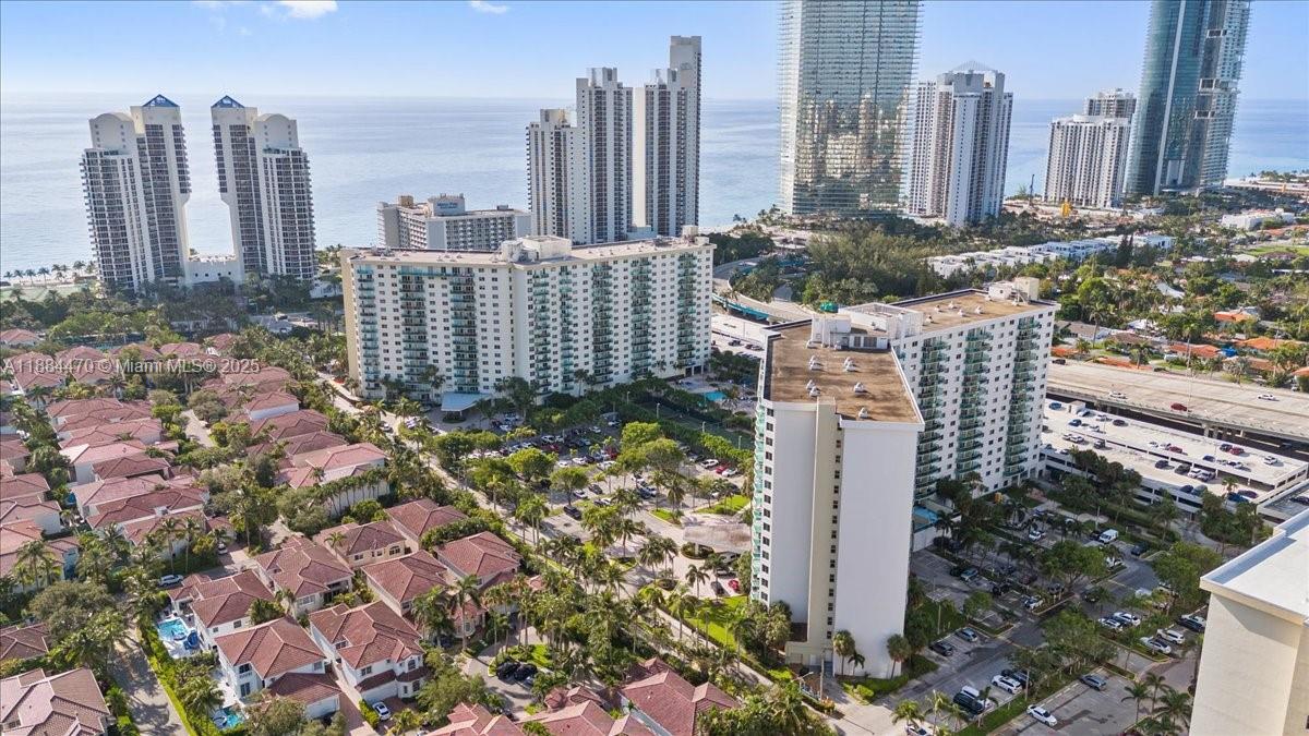 19380 Collins Ave 121