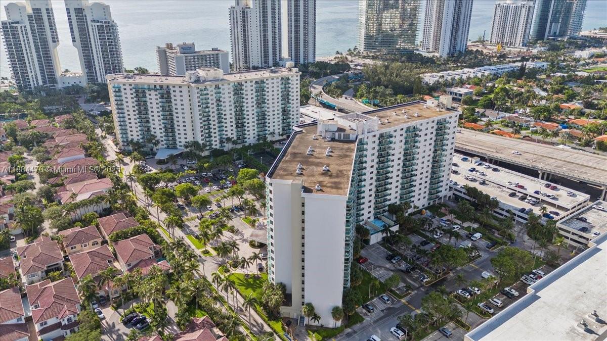 19380 Collins Ave 121